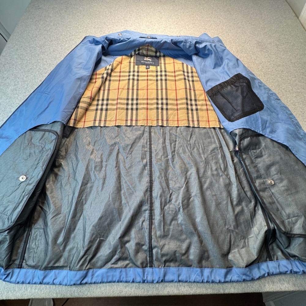 Burberry London Lightweight Jacket Full Zip Light Blue Nova Check Mens Small USA